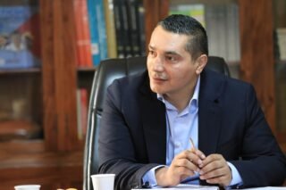 Gobernador Jorge Octavio Guzman https://revemprende.com/wp-content/uploads/2025/08/Gobernador-Jorge-Octavio-Guzman-320x213.jpeg